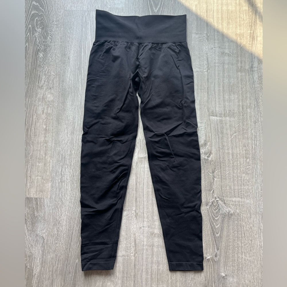NVGTN Black Solid Seamless Legging, Small.